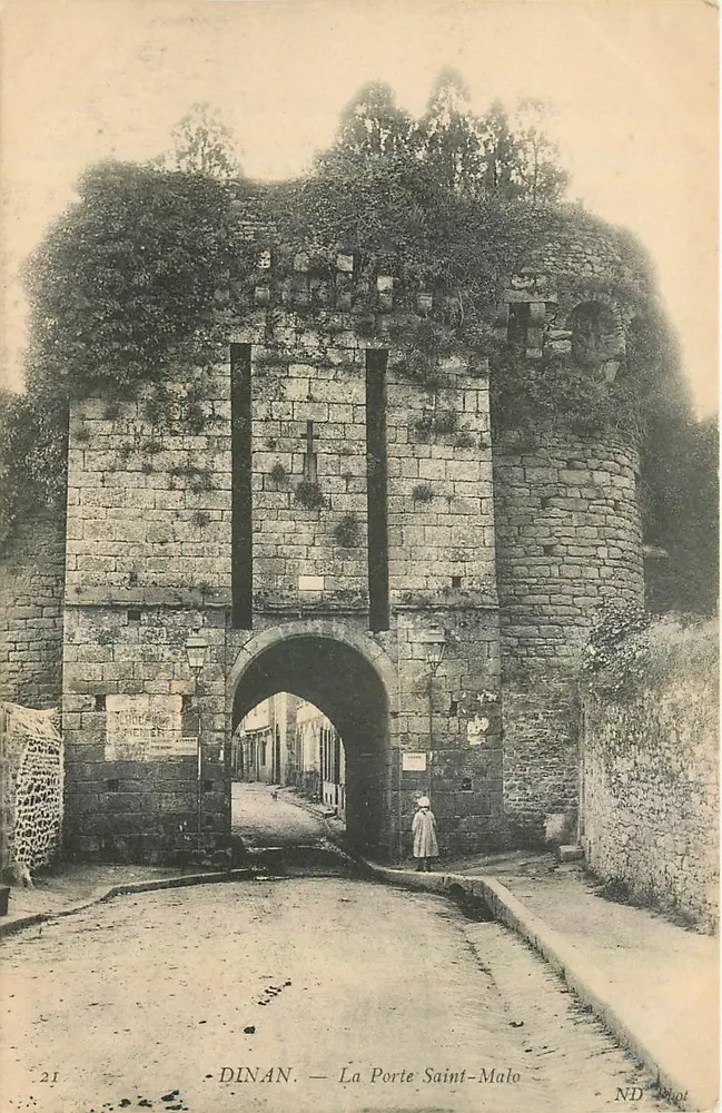 Dinan — A Porta de Saint-Malo — ND Phot - Frente