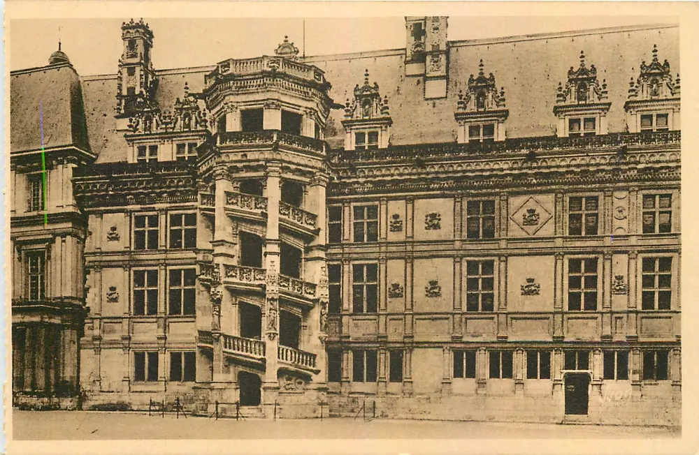 Château de Blois — Escalier François 1er — Les Éditions d'Art WONT, Paris - Vorderseite