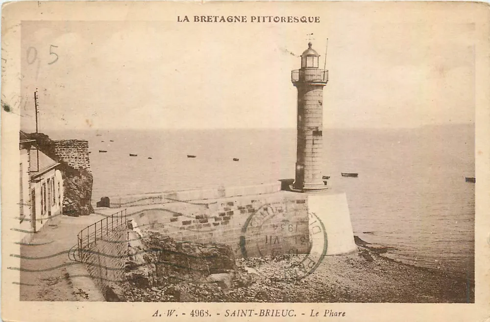 Saint-Brieuc — O Farol — A.W. - 4963 - Frente