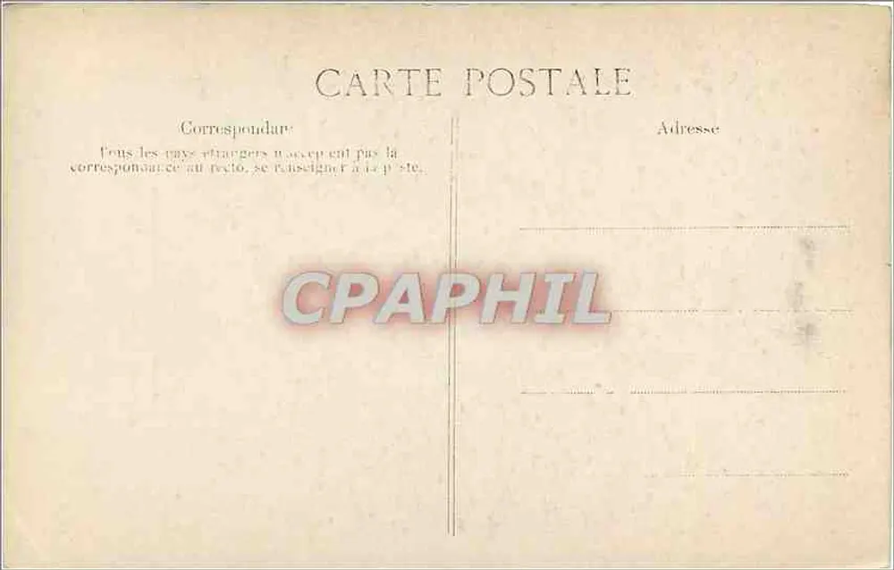 Innenraum eines großen Hallenhauses — Ausschnitt aus dem Werk von Piranési — A. Vincent, 4, rue des Beaux-Arts, PARIS - Rückseite