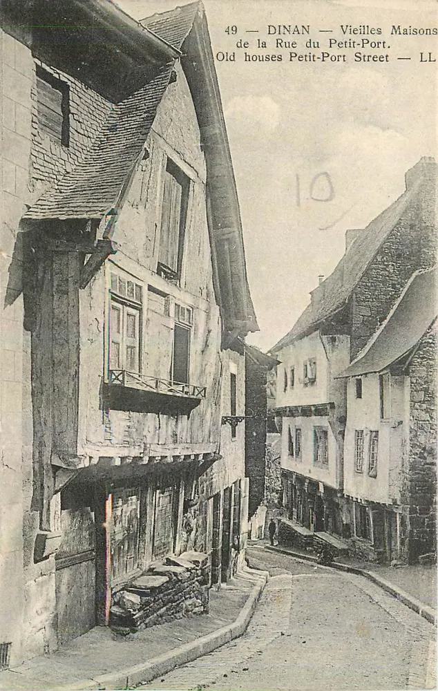 Dinan — Alte Häuser der Rue du Petit-Port — LL - Vorderseite