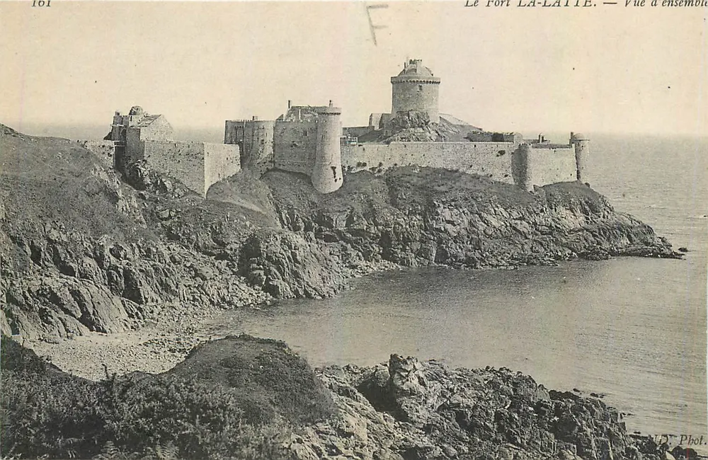 Fort La-Latte — Ogólny widok — Fot. V.D. - Awers