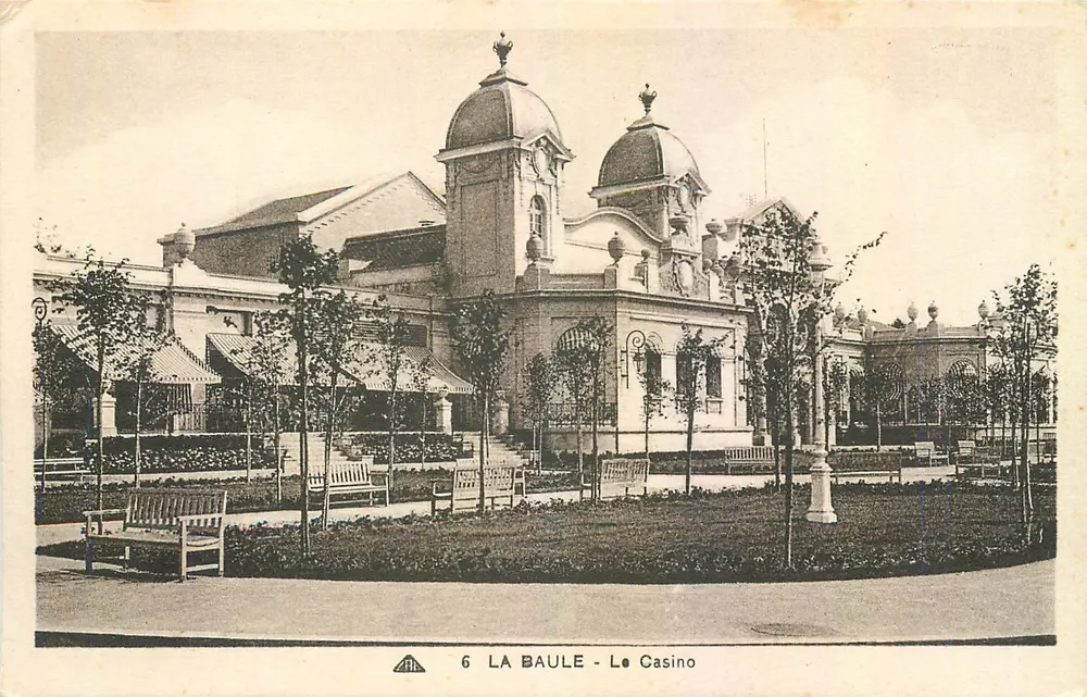 La Baule - O Casino — editor CPAPHIL, n°6 - Frente