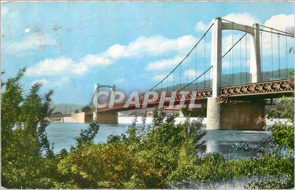 Der neue Brücke in Tain-l'Hermitage — Ardeche — Les Éditions de l'Économie - Vorderseite