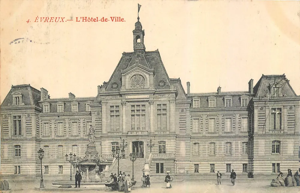 Évreux — O Hôtel-de-Ville — Editor desconhecido, n°4 - Frente