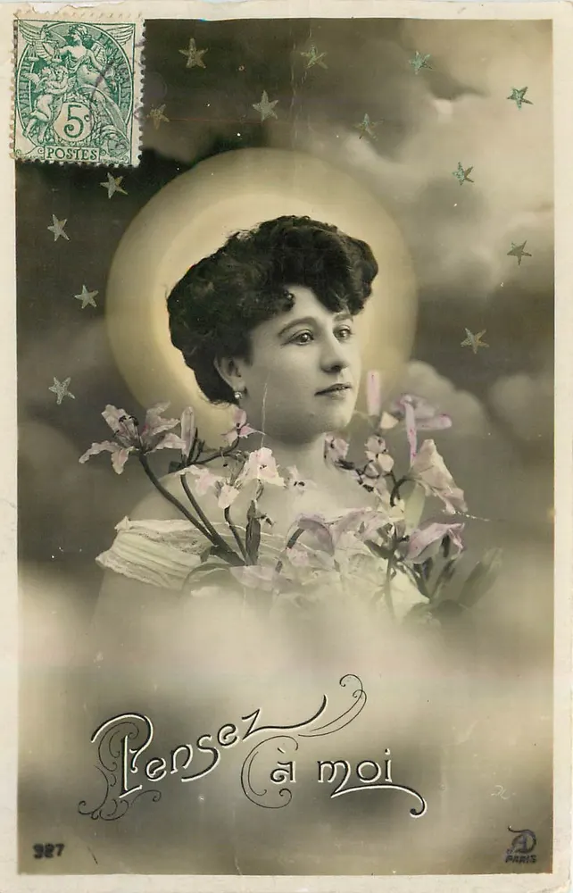 Mulher com lírios — 'Pensez à moi' — D. Paris, n° 387 - Frente