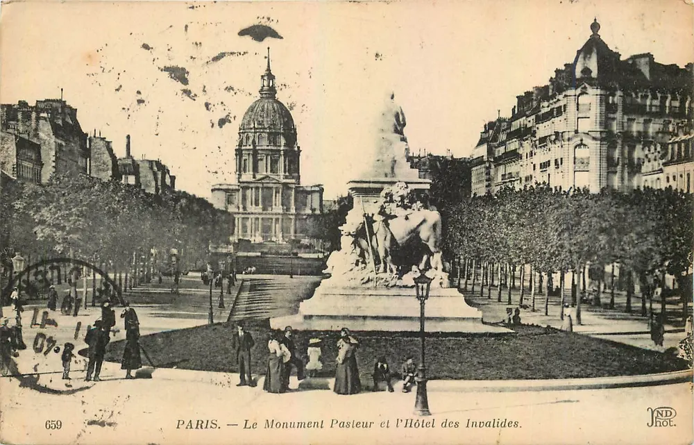 PARIS — O Monumento Pasteur e o Hotel dos Inválidos — ND Fot. n°659 - Frente