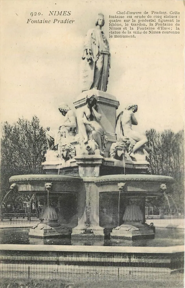 Nîmes — Fontaine Pradier — Editora impr. E. Le Daley, Paris - Frente