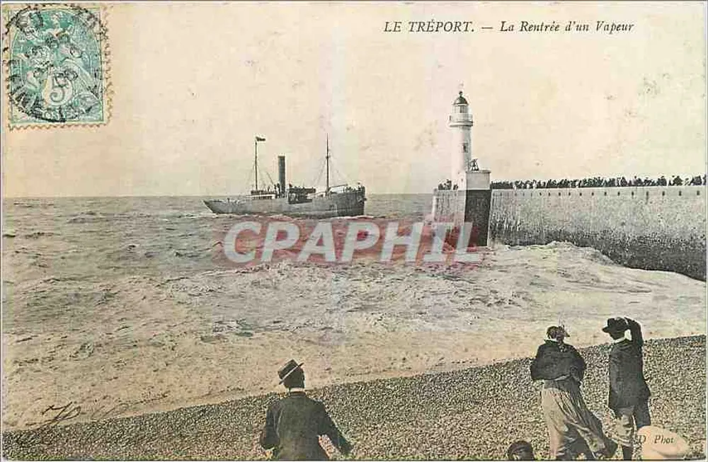 Le Tréport — La Rentrée d'un Vapeur — D. Phot - Recto