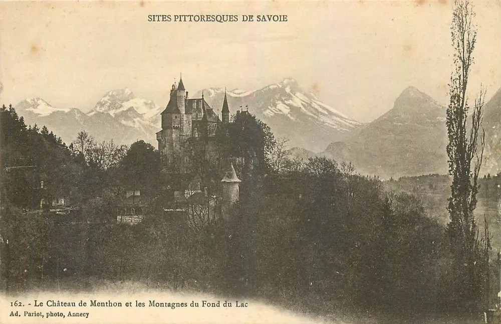Schloss Menthon und die Berge des Seeufers — Pittoreske Stätten der Savoie — Ad. Pariot, photo, Annecy - Vorderseite