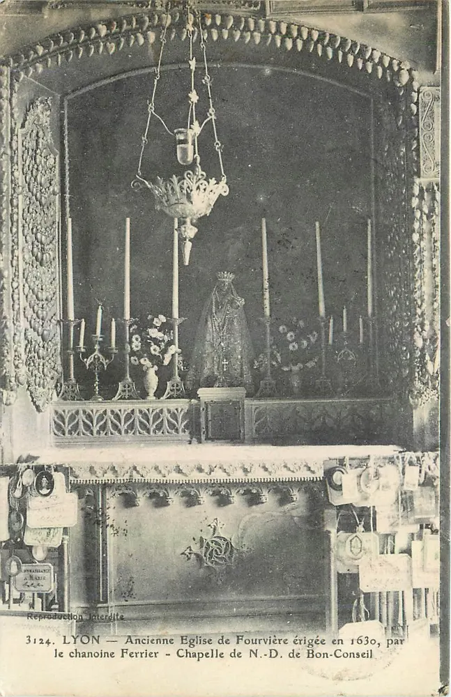 LYON — Alte Kirche Fourvière — Kapelle der Guten Beratung — errichtet 1630 durch den Kanonikus Ferrier - Vorderseite