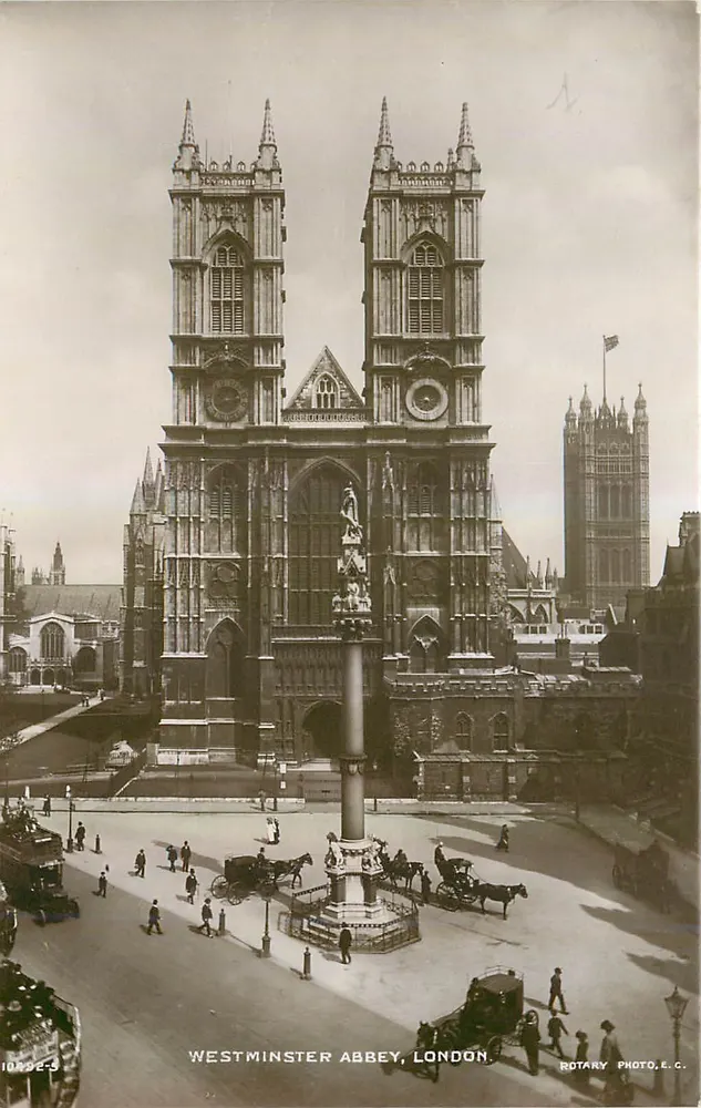 Westminster Abbey, London — widok fasady i centralnego pomnika — Rotary Photo, E.C. - Awers
