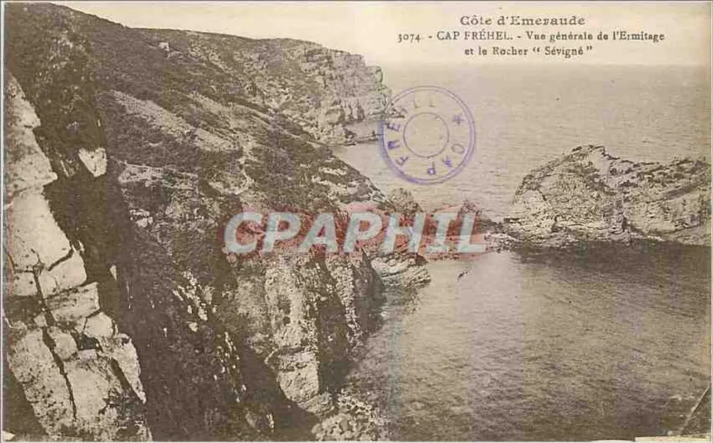 CAP FRÉHEL - Allgemeiner Blick auf das Hermitage und den Felsen "Sévigné" — Küste von Émeraude, Serie 3074 - Vorderseite