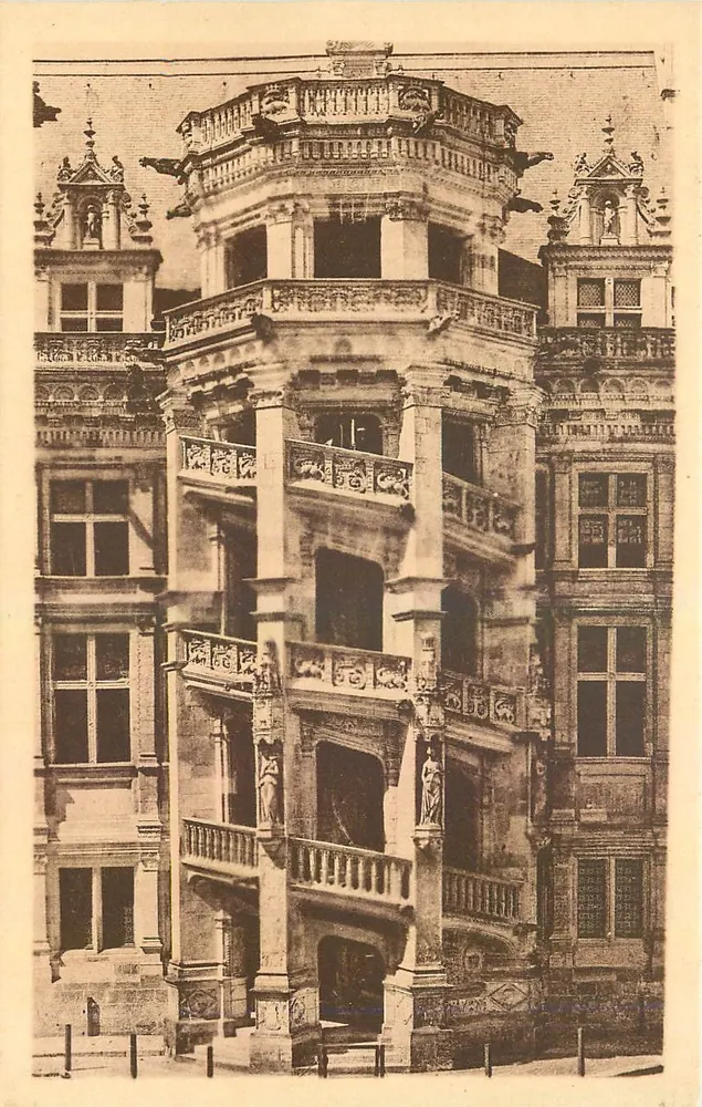 Blois — Das Schloss — Flügel François Ier — Der Große Treppenaufgang — Verleger Levé et Nourdin, 28 rue de l'Échelle, Paris - Vorderseite