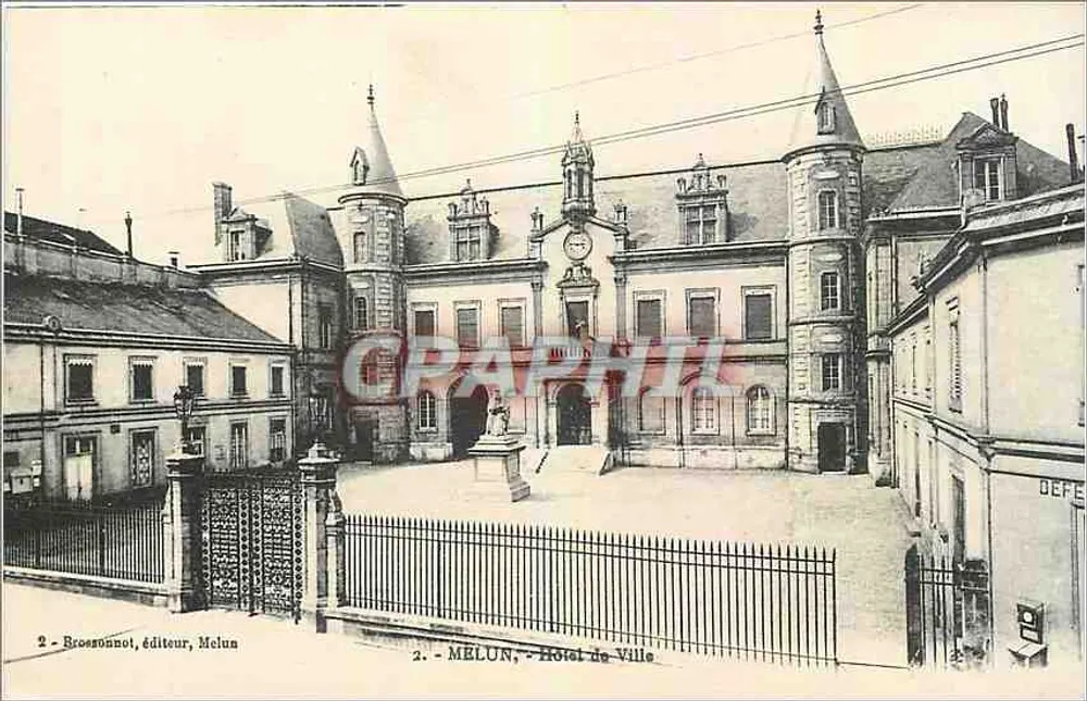 MELUN — Town Hall — Publisher Brossonnot, Melun - Front