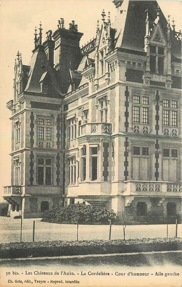 Die Schlösser der Aube - La Cordelière - Ehrenhof - Linkes Flügel — Ch. Gris, Verlag, Troyes - Vorderseite