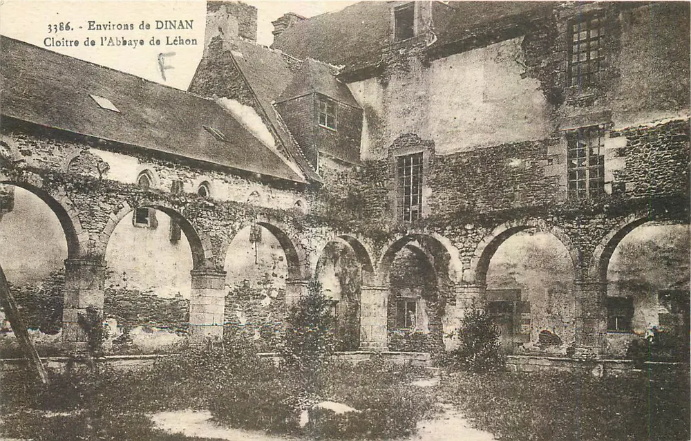 Cloître da Abadia de Léhon — Arredores de DINAN — n° 3386 - Frente
