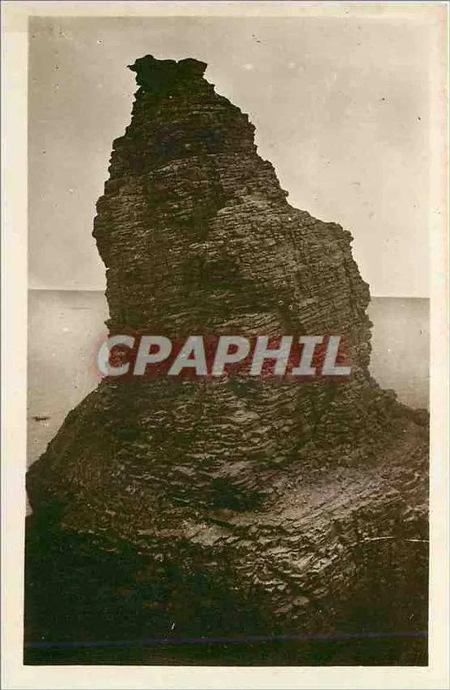 Cap Fréhel — La Fauconnière — Côte d'Émeraude — Rocher de 50 m. séparé de la terre ferme - Recto