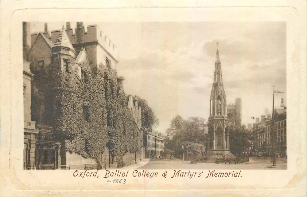 Oxford, Balliol College & Martyrs' Memorial — éditeur Frith & Co. Ltd. Bulgate, n° 13455 - Vorderseite