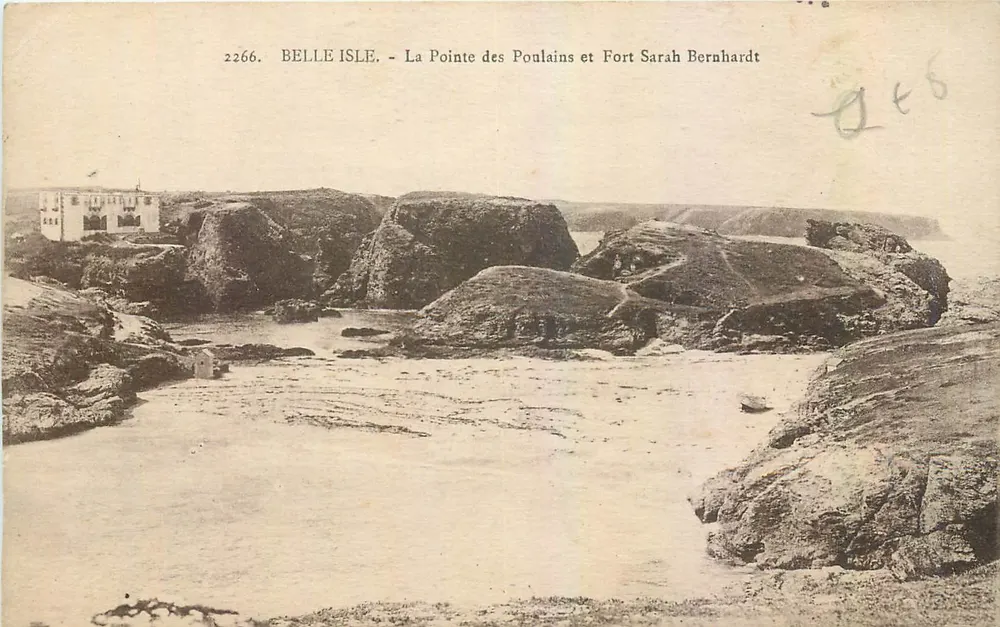 Belle-Île - La Pointe des Poulains und Fort Sarah Bernhardt - Vorderseite