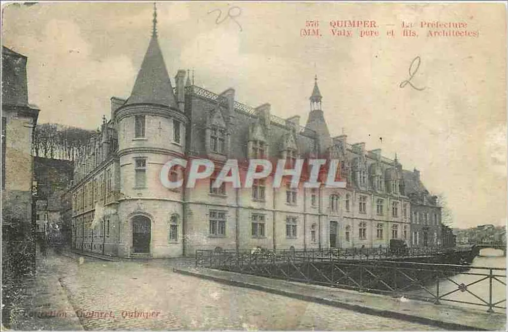 Quimper — Prefeitura — Sr. Valy pai e filho, Arquitetos - Frente