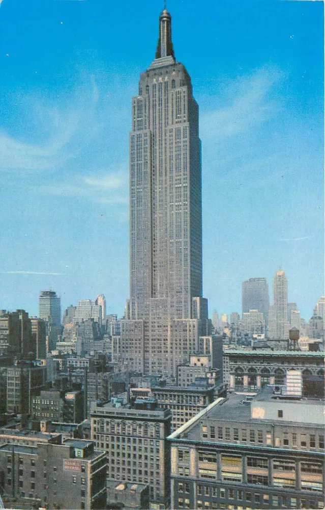 Empire State Building — Nova York — Alfred Mainzer, n° 581 - Frente