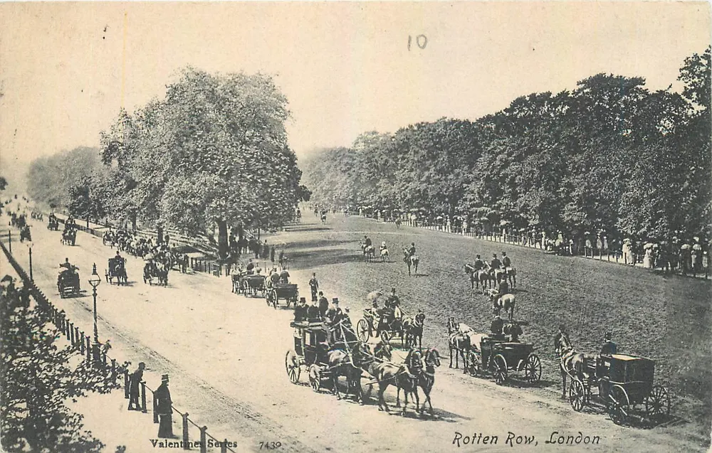 Rotten Row, Londres — cena de passeio a cavalo e de fiacres — Série Valentine n°7439 - Frente
