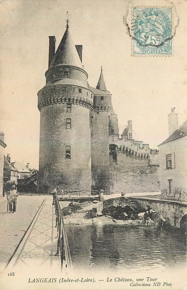 LANGEAIS (Indre-et-Loire) — Das Schloss, eine Turm — Collections ND Phot Nr. 163 - Vorderseite