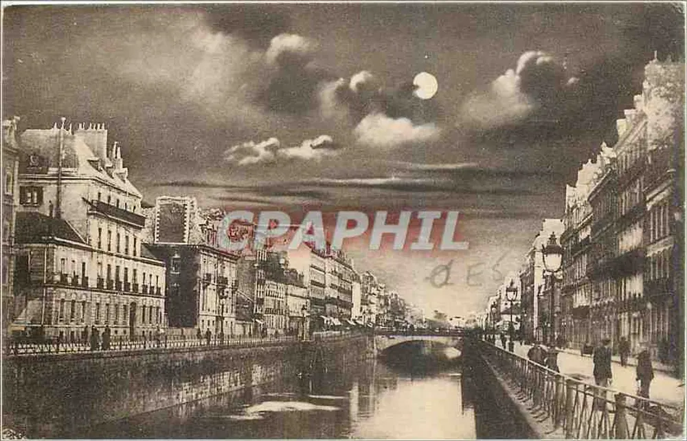 Os Quais sob a Lua — Rennes — Editora: 2977 - RENNES - Frente