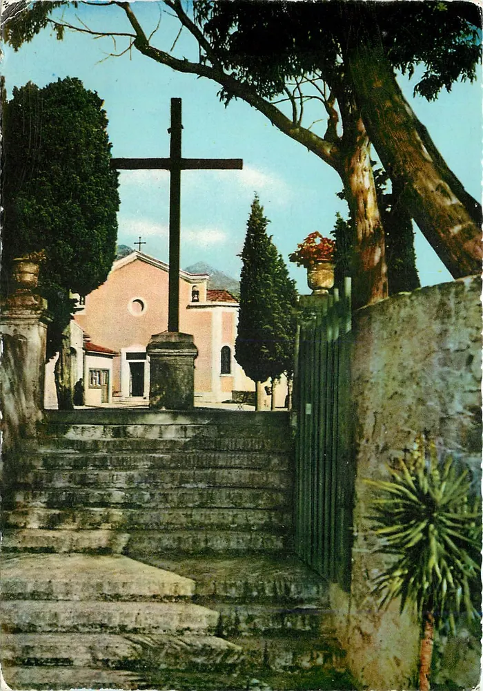 Igreja da Anunciação — Menton — Procuré das Missões do Leste - Frente