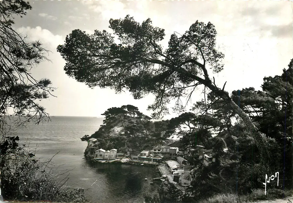 O Cap Brun - Porto Magaud — Toulon (Var) — Les Éditions d'Art, Paris - Frente