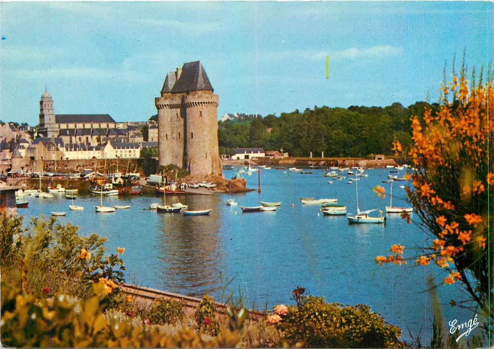 Saint-Malo - St-Servan — O Porto e a Torre Solidor — Edição Emgé - Frente