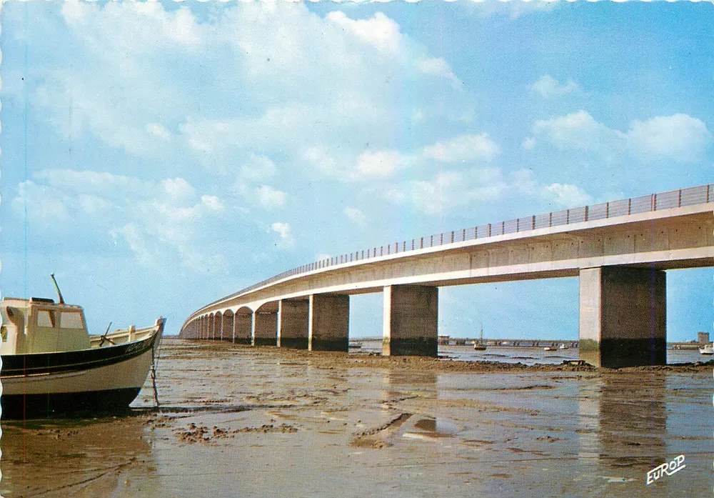 Ponte de Oléron — Viaduto de ligação Oléron-Continent — Editor EUROP - Frente