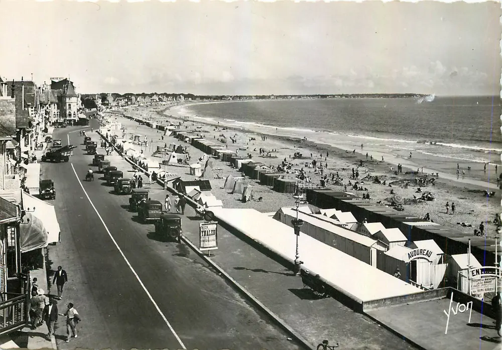 La Baule-sur-Mer — La plage vers Pornichet — Les Éditions d'Art, Paris - Recto
