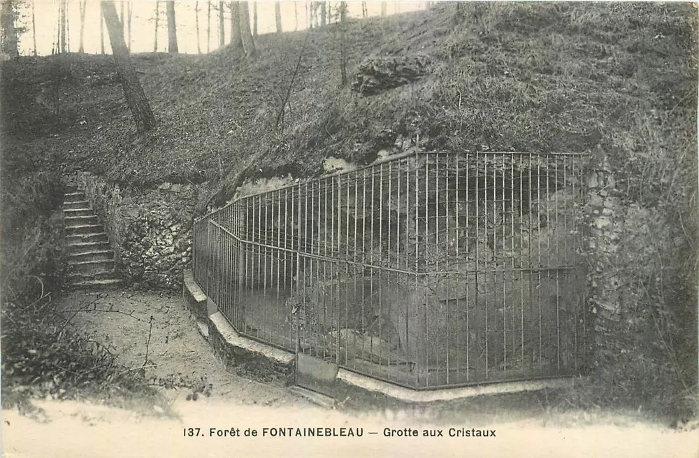 Forêt de FONTAINEBLEAU — Grotte aux Cristaux — n°137 - Recto