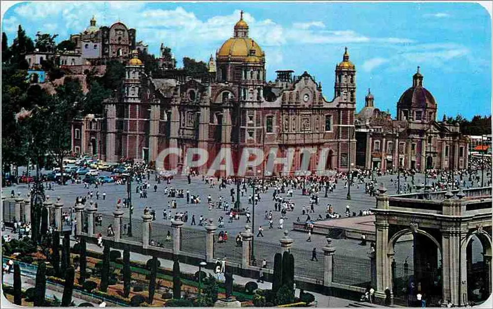 Panoramablick auf die Basilika von Guadalupe — Mexiko-Stadt — AMEMX ASOCIADOS S.A. de C.V. — V717a - Vorderseite