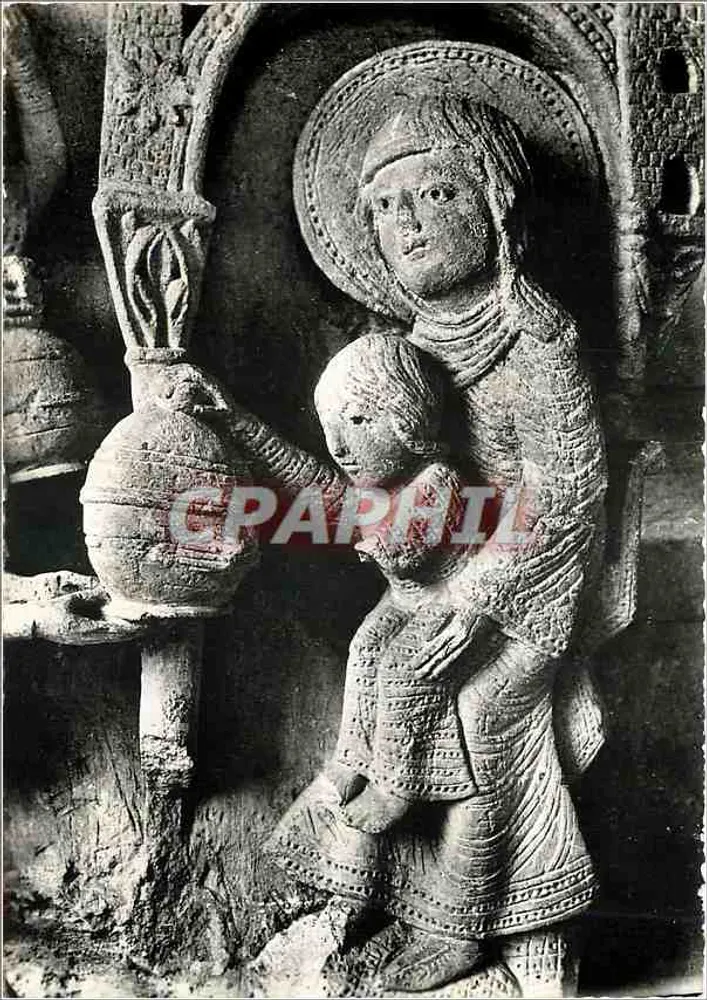 Kathedrale von AUTUN — Die Jungfrau und das Kind — Kapitell (12. Jahrhundert) - Vorderseite