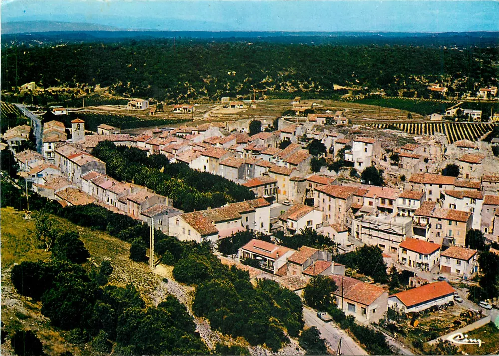 Ginasservis (Var) — Vista geral aérea — Comblet Imprimeur - Frente
