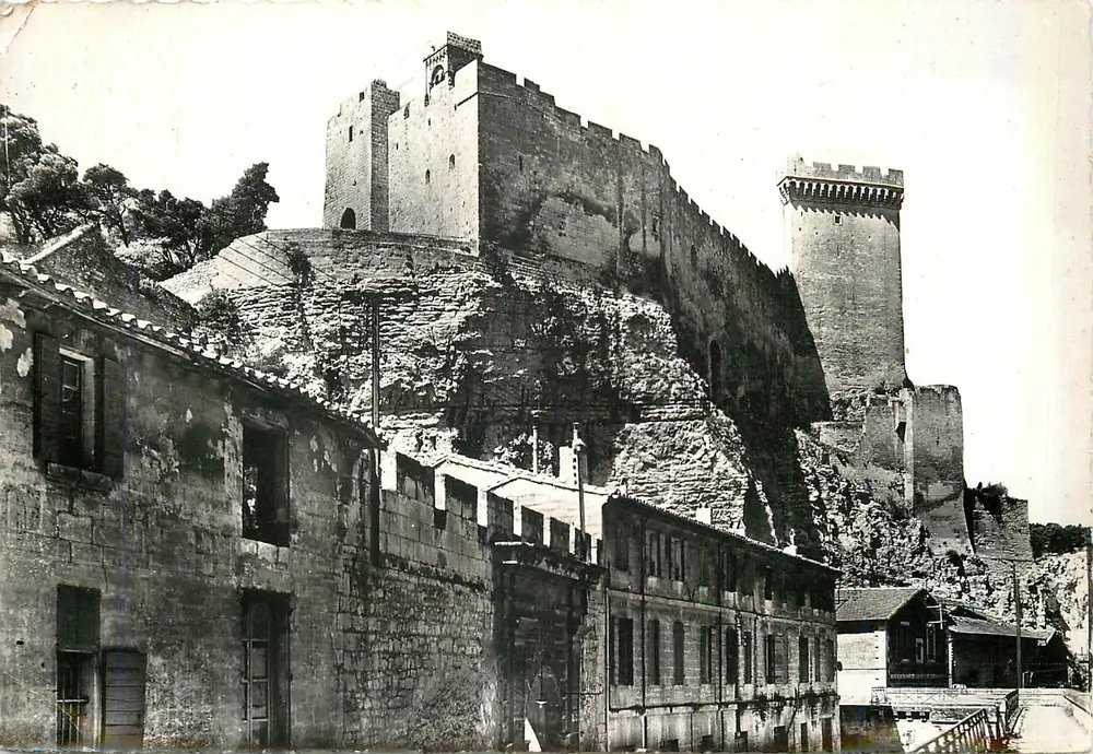 Beauchâtel (Gard) — O Castelo — Éditions S.L. 157, Lyon - Frente
