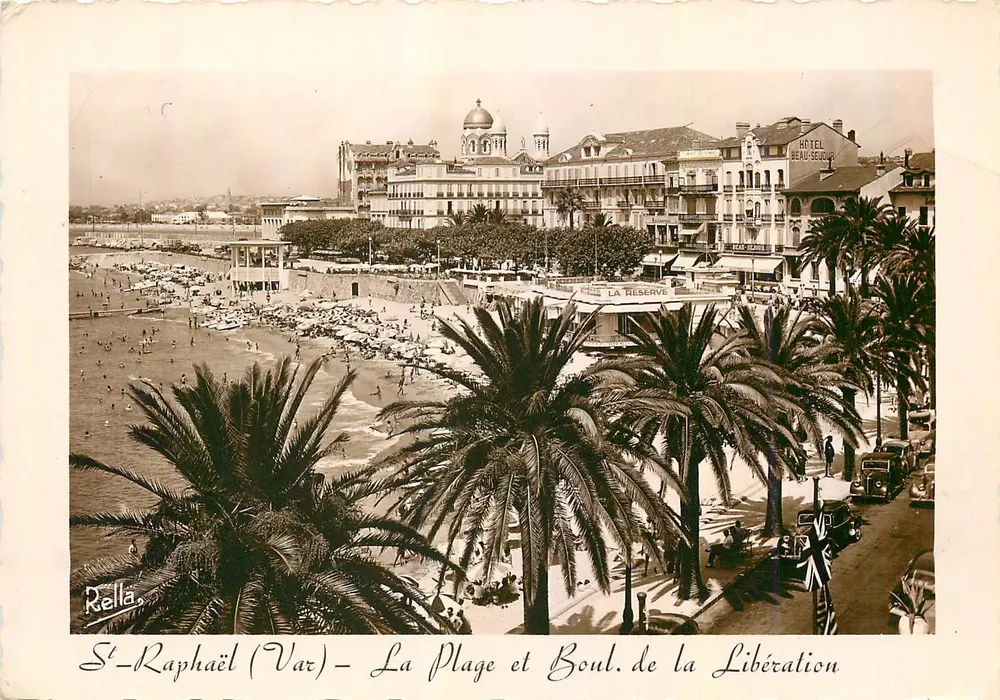 St-Raphaël (Var) — La Playa y Plaza de la Liberación — Rella - Anverso