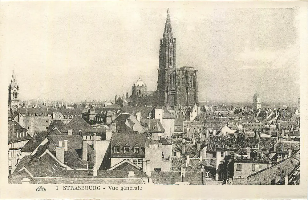 Strasbourg - Vista geral — editor Albinum des Arts Photographiques - Frente