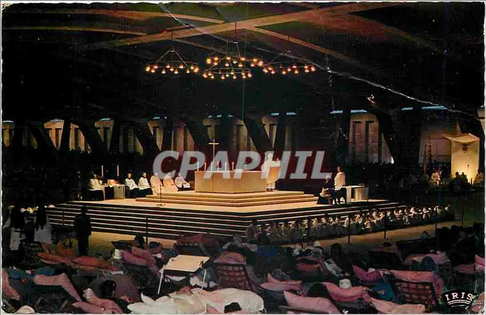 A Basílica Subterrânea — Lourdes — Ed. P. Doucet, Pl. Peyramond, 317 m - Frente
