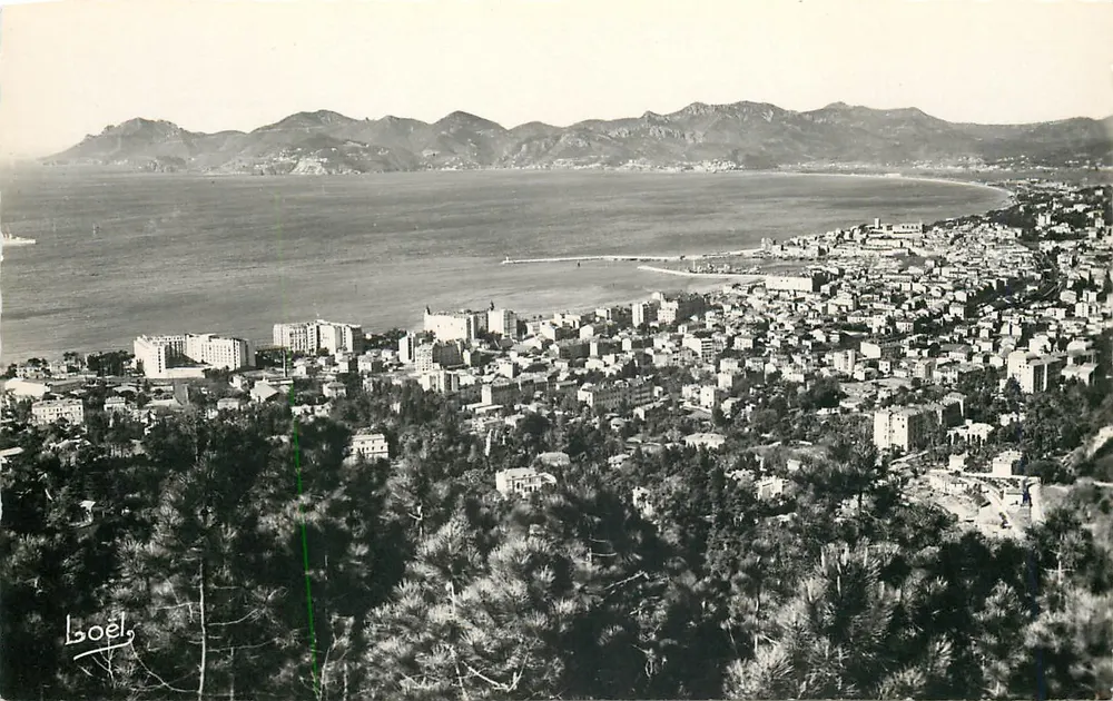 Cannes und der Esterel — Aufnahme von Super-Cannes — Editions Loël - Vorderseite