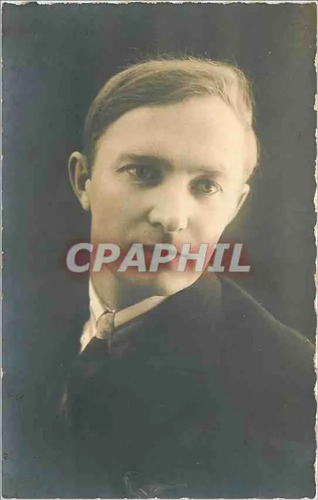 Retrato de um jovem — época 1920 — sem editor ou número visível - Frente