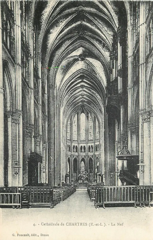 Catedral de Chartres — A Nave — G. Foucault, editor, Dreux - Frente