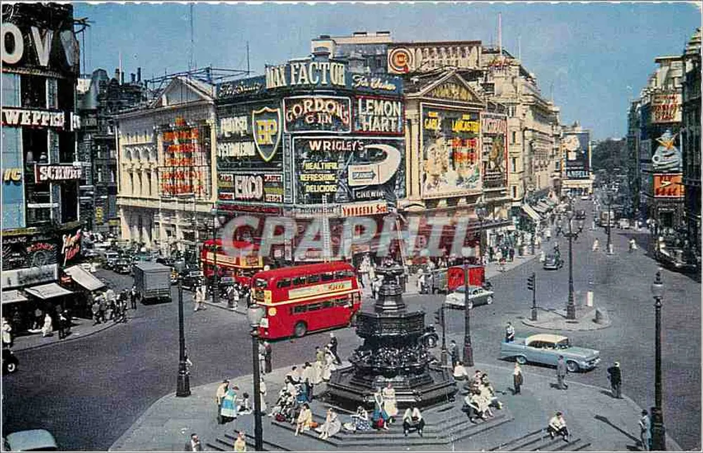 Piccadilly Circus, Londres — estátua de Eros — n° 750 - Frente