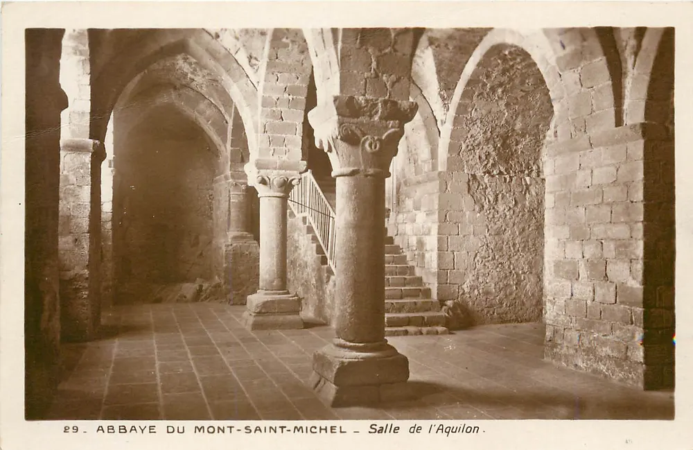 Abadia do Monte-São-Mihiel — Sala do Aquilão — n°29 - Frente