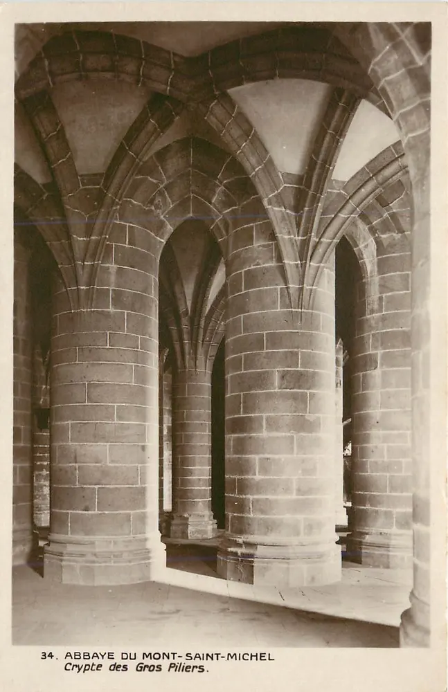 Krypta der Großen Säulen — Abtei Mont-Saint-Michel — Edition Monuments Historiques de France, Nr. 34 - Vorderseite