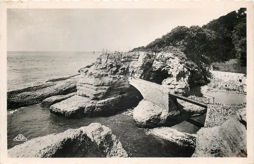 St-Palais-sur-Mer — O Ponte da Corniche — Cie des Arts Photographiques - Frente