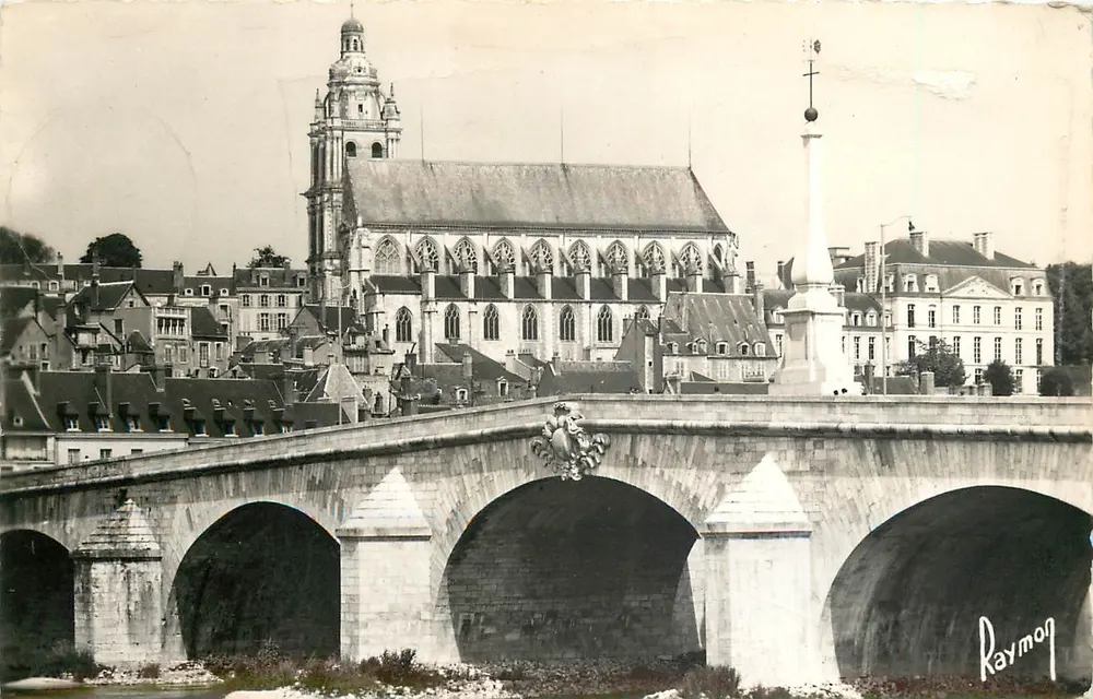 BLOIS — Die Kathedrale und die Brücke — Bilder Frankreichs, Verlag Raymon - Vorderseite